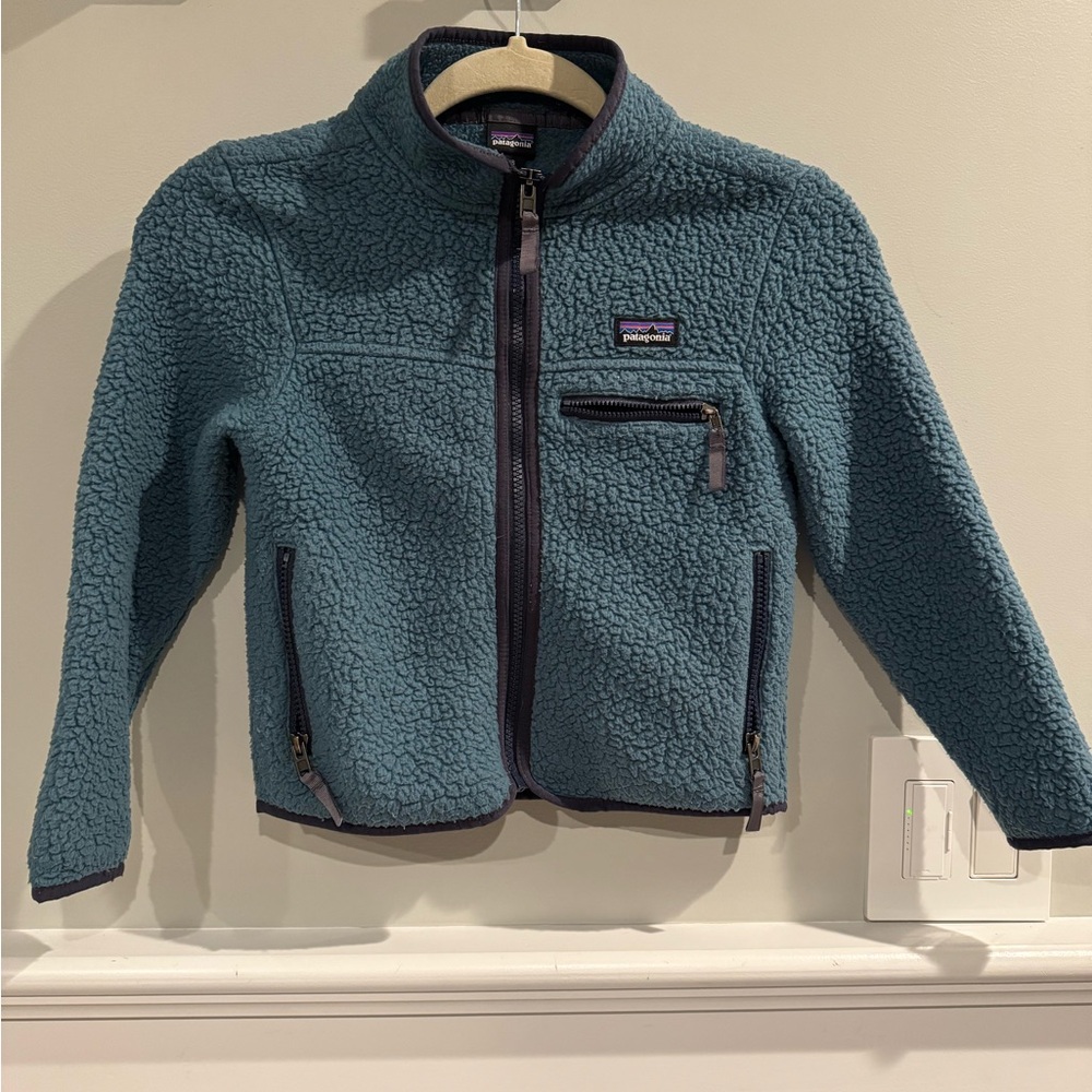 Patagonia girls retro pile jacket